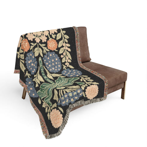 Dragonfly Woven Throw Blanket - Vintage Style Entomology Art Wall Tapestry for Dark Academia Decor