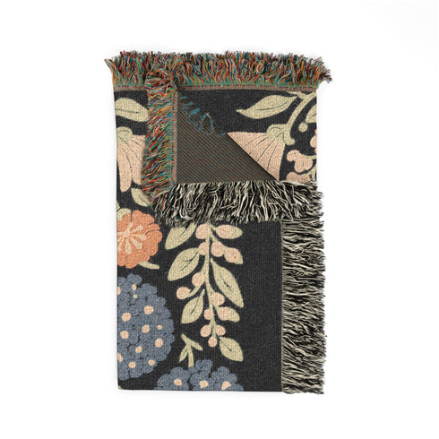 Dragonfly Woven Throw Blanket - Vintage Style Entomology Art Wall Tapestry for Dark Academia Decor